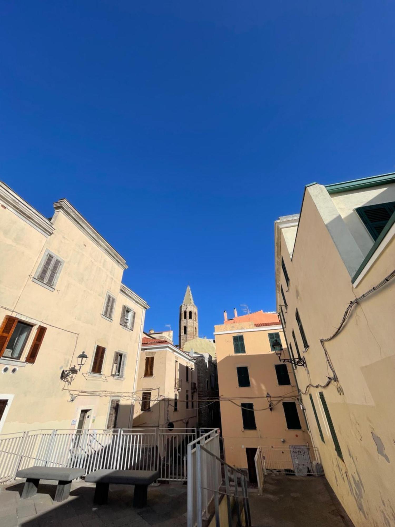 Dali Art Room Alghero Eksteriør billede
